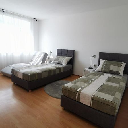 Apartment Tonio - Right On The Main Square Gospic Bagian luar foto