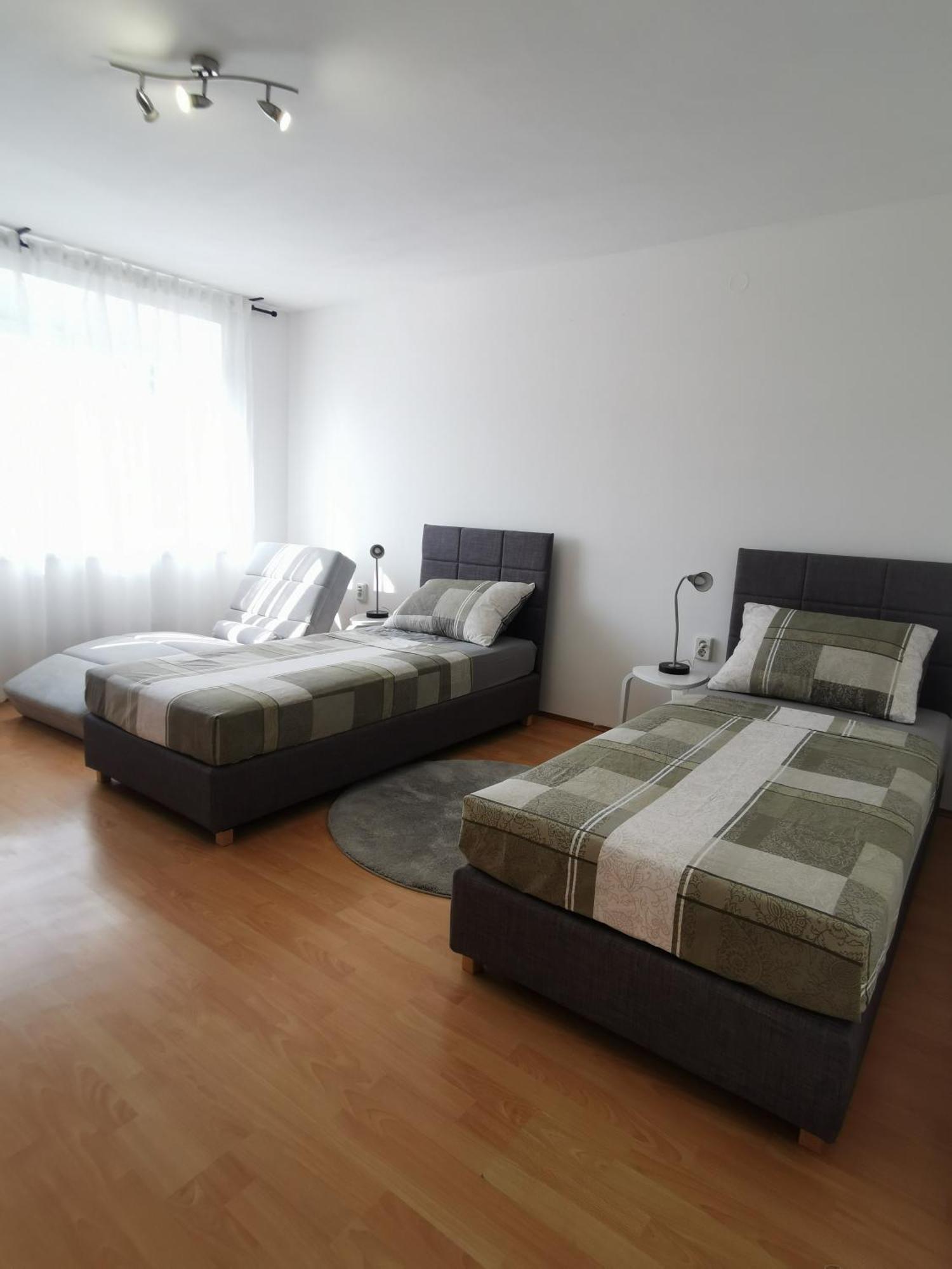 Apartment Tonio - Right On The Main Square Gospic Bagian luar foto
